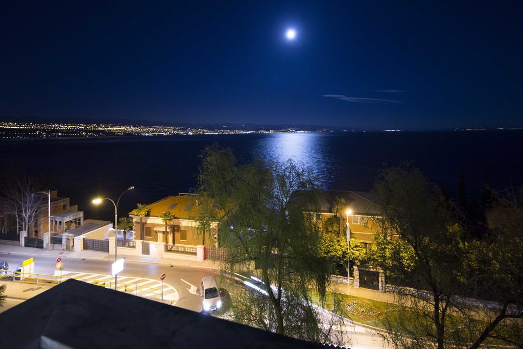 Unique Apartment Opatija Eksteriør bilde